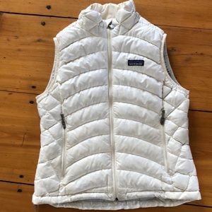 Patagonia women’s down sweater vest